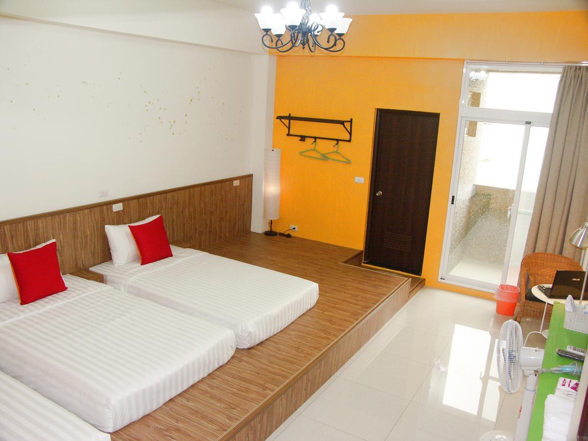 I Star Bed And Breakfast T'ai-tung Eksteriør billede