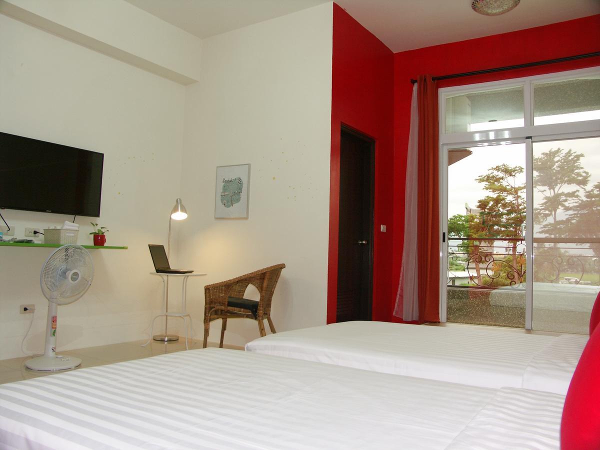 I Star Bed And Breakfast T'ai-tung Eksteriør billede